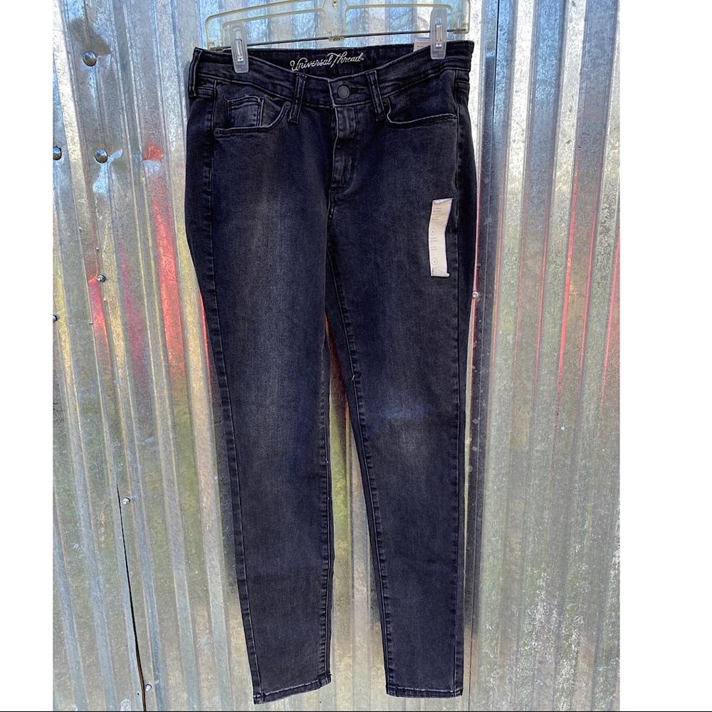 Universal Thread Black Skinny Jeans 🖤